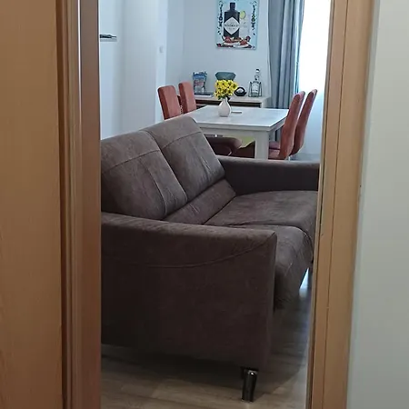 Sarah Apartman Zadar