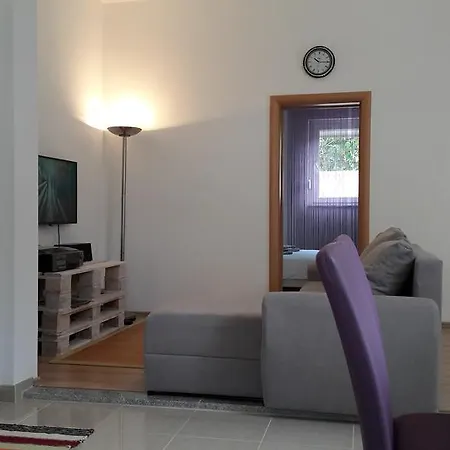 Sarah Apartamento Zadar